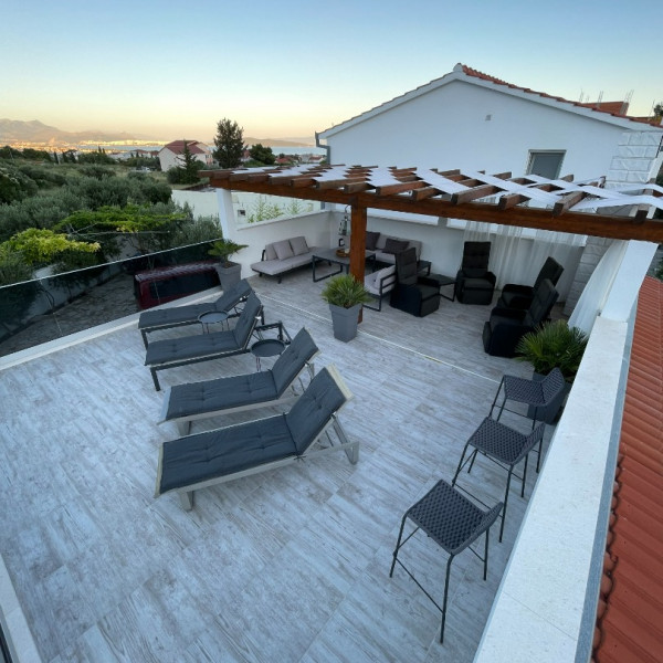 Villa Bliss Kastela , Holiday Home Villa Bliss with heated pool and gym, Ka&scaron;tela, Dalmatia, Croatia Ka&scaron;tel Novi