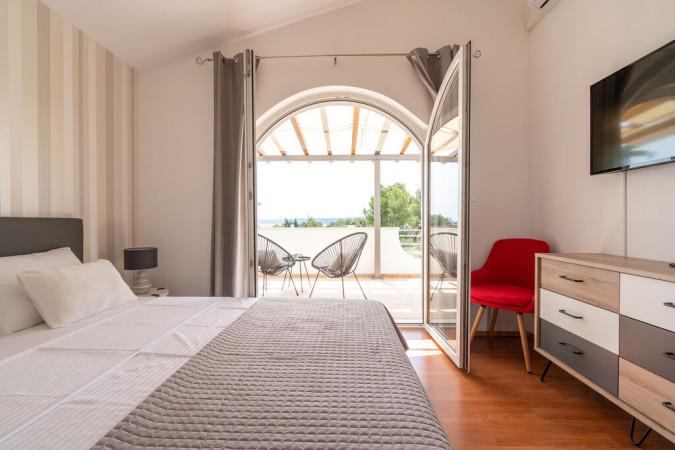 Holiday Home Villa Bliss with heated pool and gym, Ka&scaron;tela, Dalmatia, Croatia Ka&scaron;tel Novi